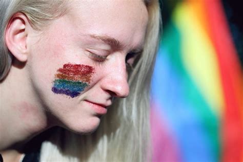 バイセクとは|【LGBTQ＋】バイセクシュアルとは？当事者がその。